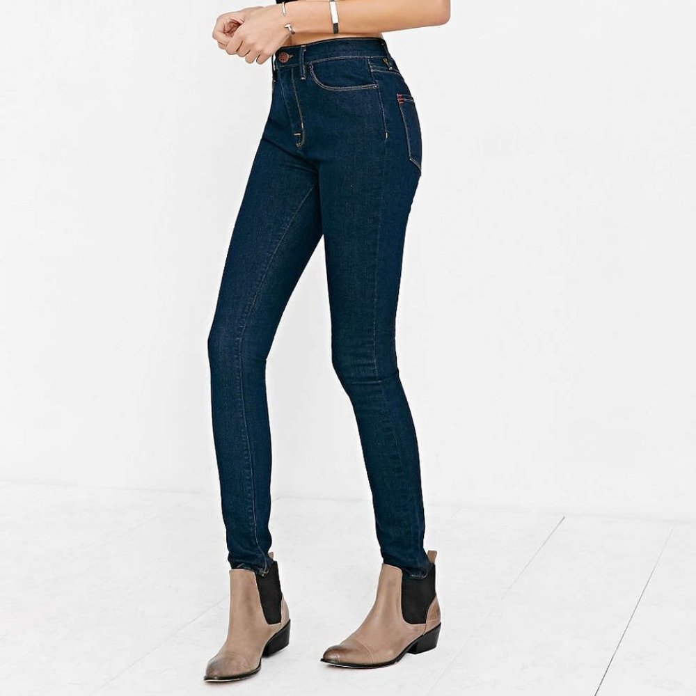 BDG Twig Grazer High-Waisted Skinny Jean -- Indigo
